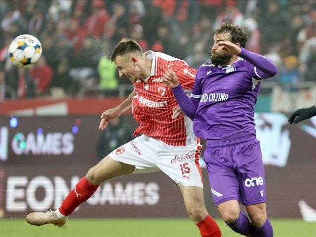 FC Argeș a învins Dinamo și merge în play-off FC Argeș a reușit o victorie importantă în deplasare, scor 1-0, împotriva echipei Dinamo