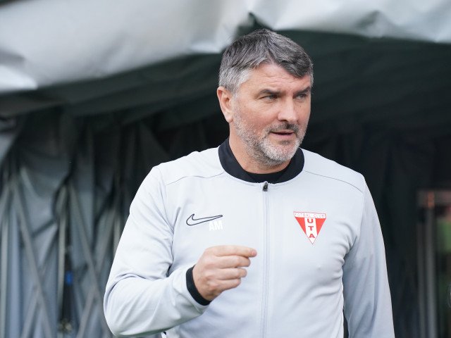 Mihalcea, pe banca de rezerve? Antrenorul așteaptă verdictul la uta