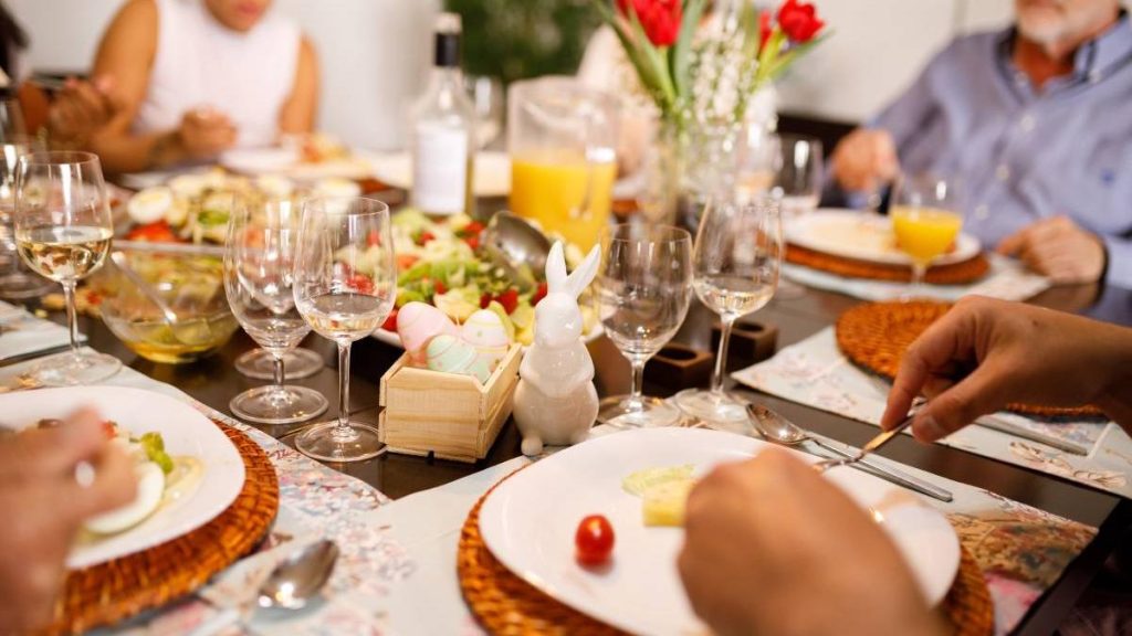 Paște 2026: Vacanța se scumpește în Poiana Brașov. Cât scoate românul din buzunar?