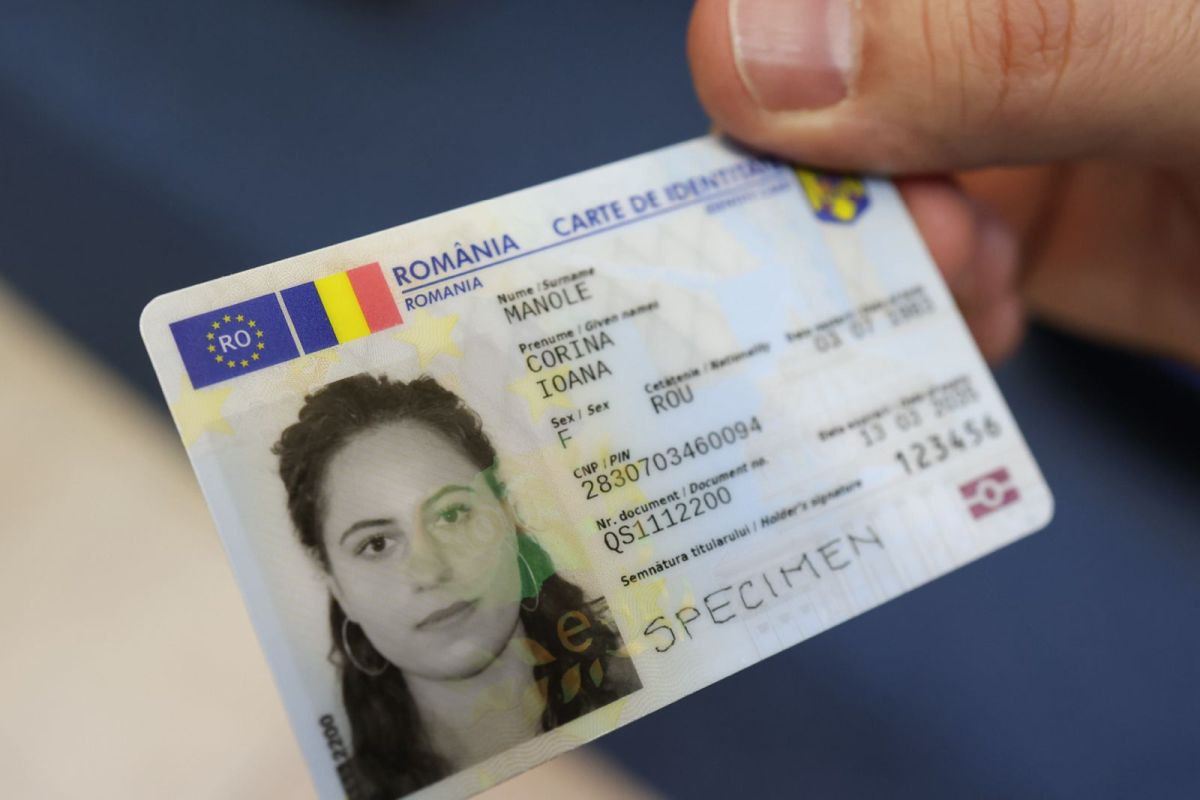 Probleme cu buletinul electronic: modificarea adresei, o corvoadă pentru mulți români Noile buletine electronice, promisiune a unei birocrații simplificate, creează dificultăți pentru cetățenii care doresc să își actualizeze adresa de domiciliu