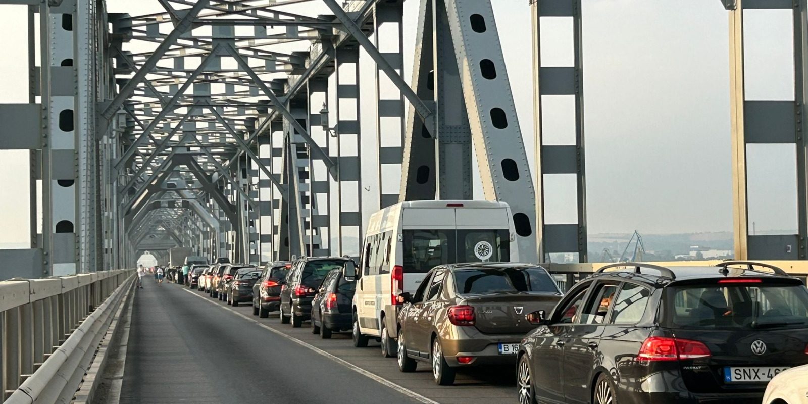 Circulație liberă pe podul Giurgiu-Ruse de Paște, lucrările suspendate până pe 14 aprilie