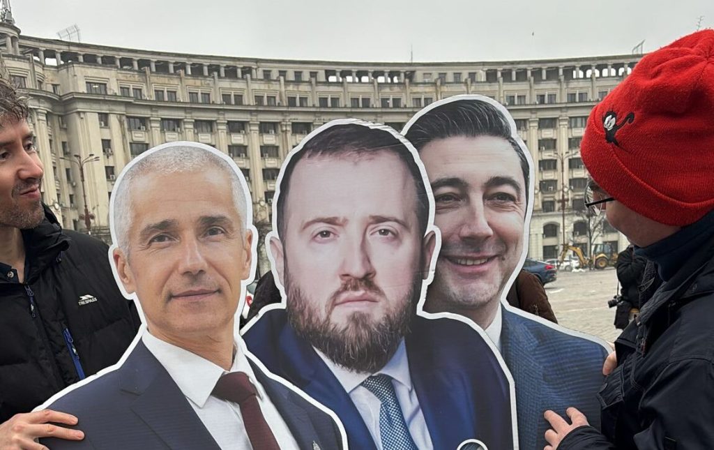 Proteste în fața Cotroceniului față de propunerile pentru șefia Parchetului General Bucureștiul se pregătește de proteste vineri seară, începând cu ora 18:30, în fața Palatului Cotroceni