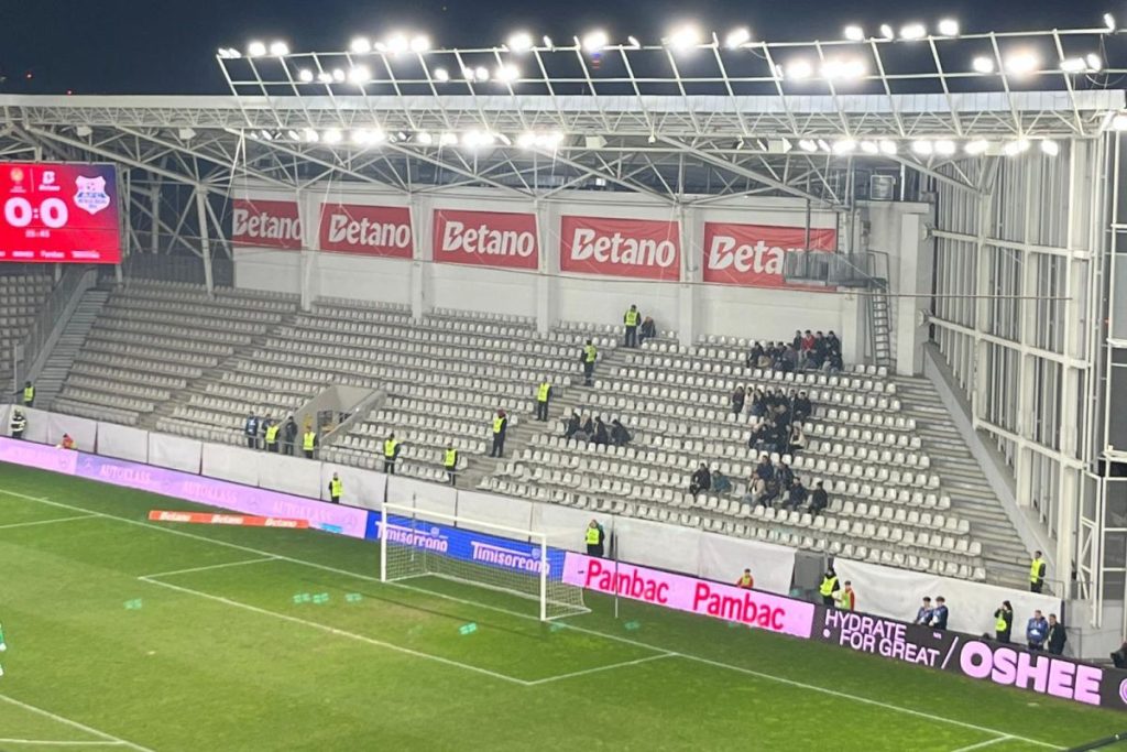 Protest la Dinamo: Peluza Sud boicotează meciul din Cupa României București, 5 martie 2026 – Atmosferă tensionată la meciul din sferturile Cupei României dintre Dinamo și Metalul Buzău