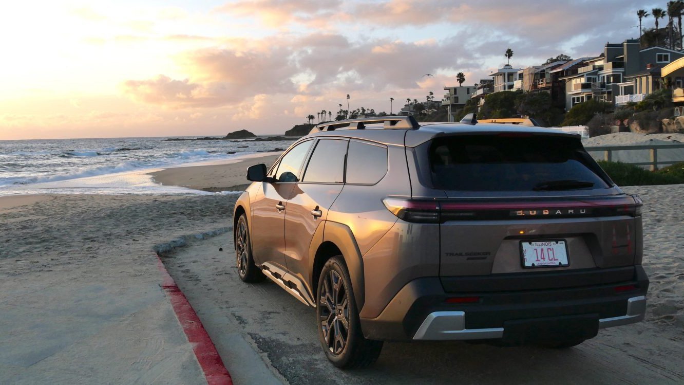 Subaru explorează un sistem hibrid neobișnuit: turbină în locul motorului termic Constructorul auto japonez Subaru a depus recent brevete pentru un sistem inovator, menit să crească eficiența vehiculelor electrice cu autonomie extinsă (EREV)