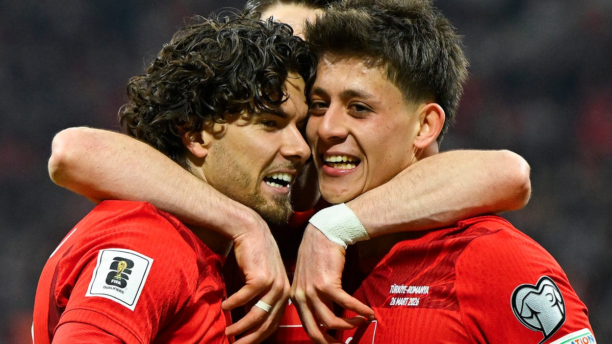 Turcia și Kosovo se luptă pentru un loc la Cupa Mondială 2026 Stadiumi Fadil Vokrri din Kosovo va găzdui marți, 2 aprilie, finala play-off-ului pentru Cupa Mondială 2026, unde Kosovo și Turcia se vor înfrunta pentru un loc la turneul final