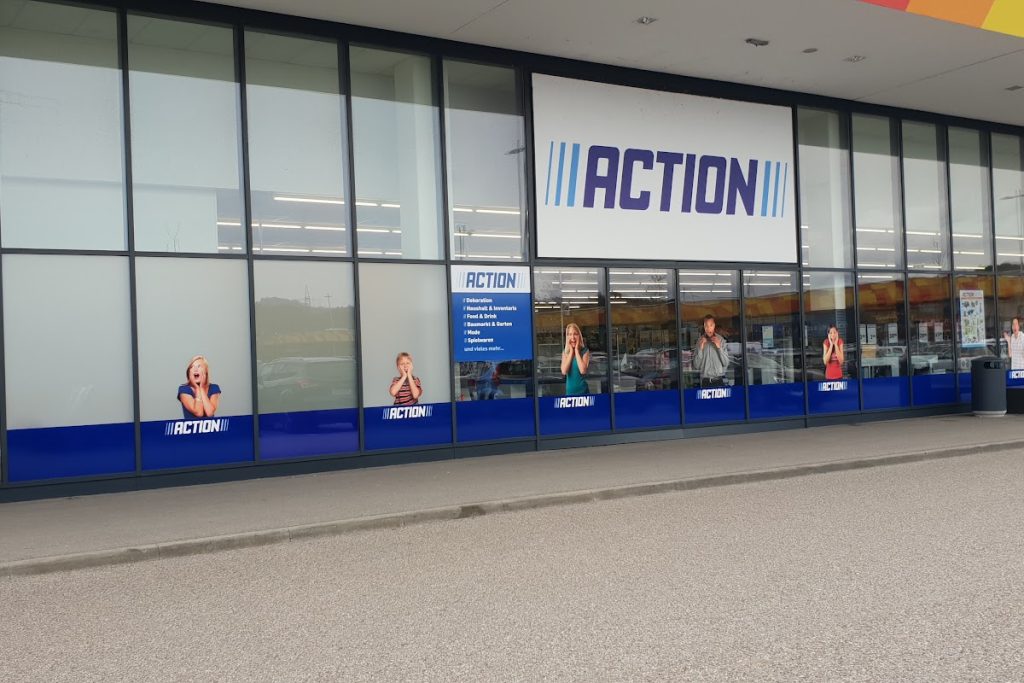Action ajunge la zece magazine în România cu o nouă unitate deschisă la Drobeta Turnu Severin Retailerul olandez Action continuă expansiunea în România, deschizând recent un nou magazin la Drobeta Turnu Severin