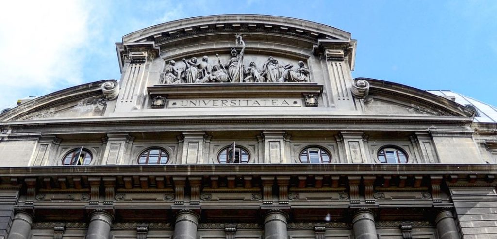 Universitatea București: Taxe de 8000 lei pentru studenții începători, „reducere” din 2026