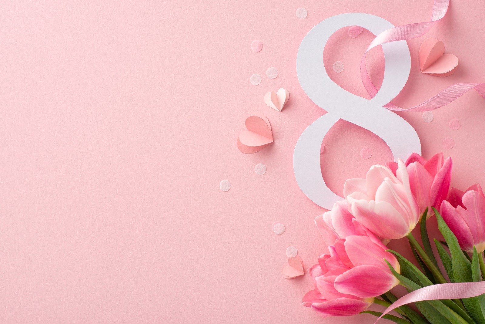 Ziua Femeii, 8 Martie 2026: Mesaje care spun „mulțumesc” Pe 8 Martie, Ziua Internațională a Femeii, gesturile mici pot aduce bucurie