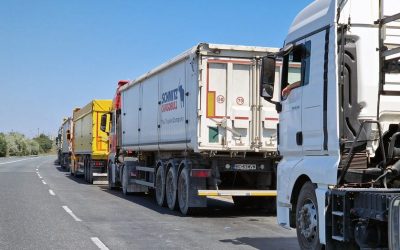 Transportatorii din România cer reducerea accizei la motorină sau rambursare
