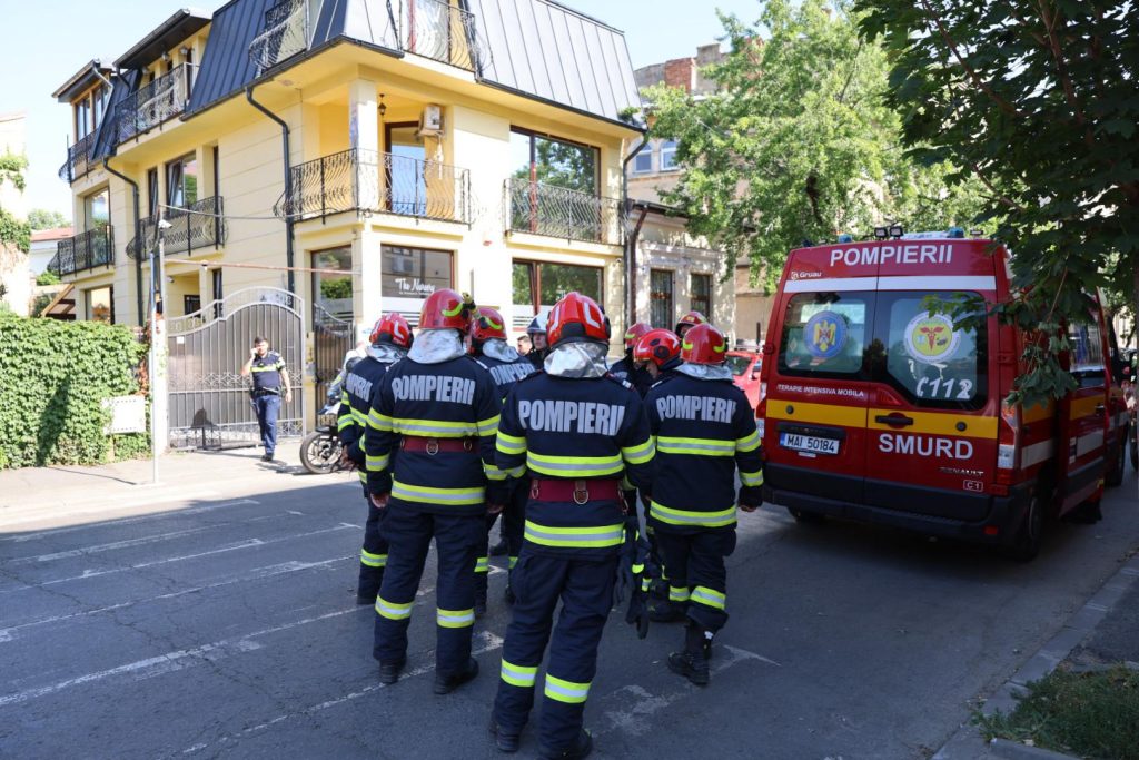 Copil de 5 ani, decedat după o cădere de la etaj în Băneasa