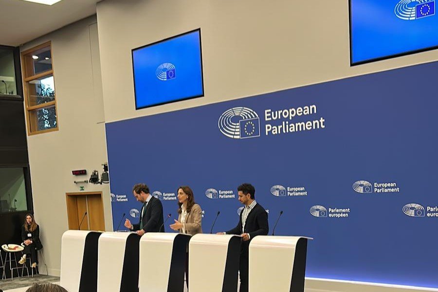 Criza locuirii în Europa: Parlamentul European cere soluții urgente Parlamentul European a adoptat un raport care solicită măsuri concrete pentru a combate criza locuințelor din Uniunea Europeană