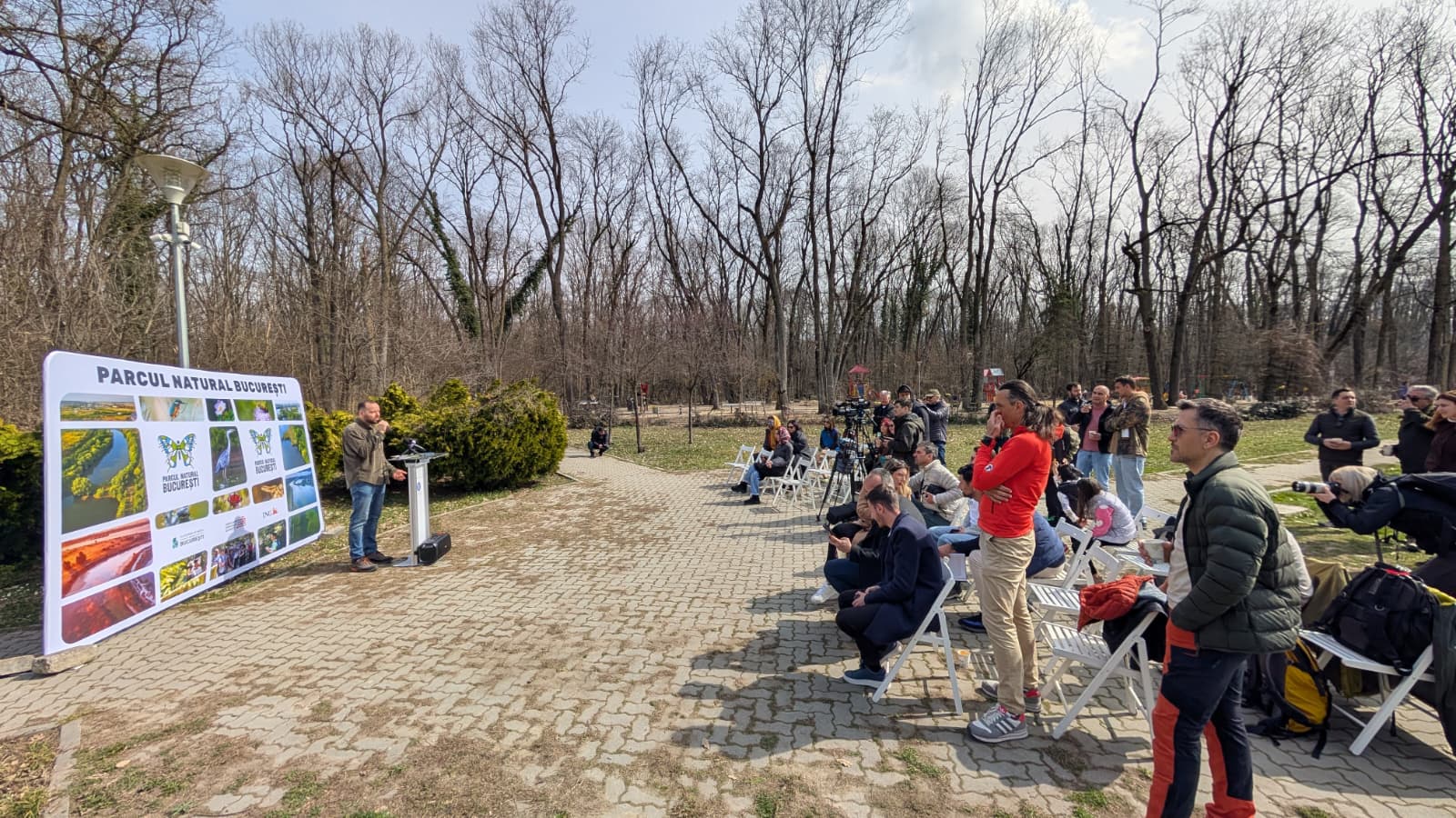 Pădurea Băneasa, pe cale să devină arie naturală protejată Pădurea Băneasa, o importantă zonă verde din nordul Capitalei, face un pas crucial spre obținerea statutului de arie naturală protejată de interes național