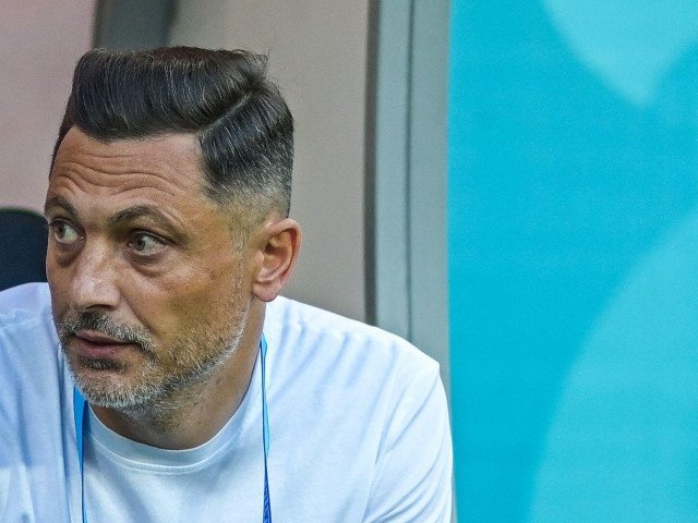 Rădoi, motivat de Becali, nu se lasă de antrenorat