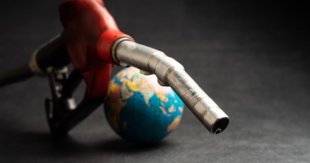 Criza carburanților se agravează: Ce fac guvernele lumii