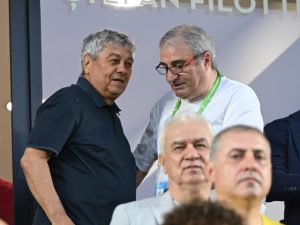 Lucescu, după sosirea României în Slovacia: Ce a făcut selecționerul?