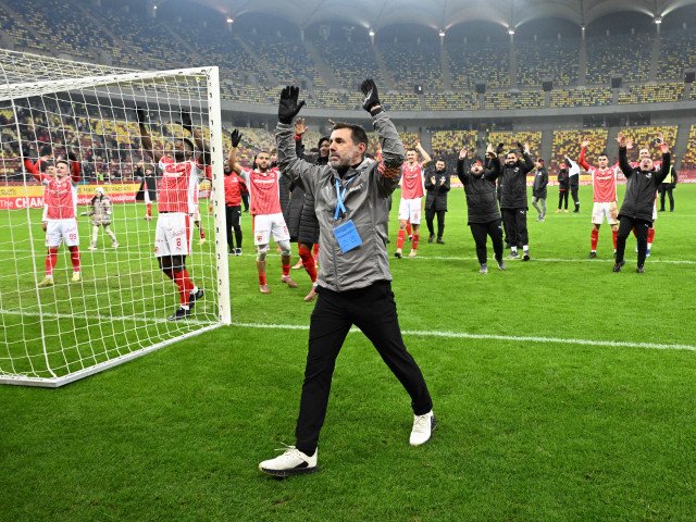 Accidentul lui Keita alertează Rapid: Kopic, sub presiune