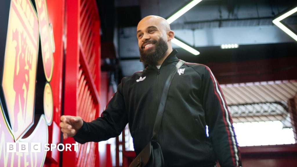 Pauzele lungi ale lui Manchester United ridică semne de întrebare Manchester United se confruntă cu o perioadă atipică în programul competițional, caracterizată de pauze prelungite între meciuri