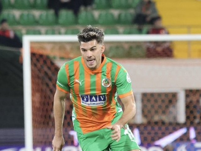 Gol Ianis Hagi! Reușită spectaculoasă din lovitură liberă în Turcia