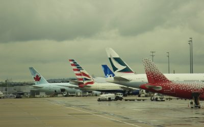 Războiul din orientul mijlociu schimbă aviația: Scumpirea combustibilului afectează prețurile