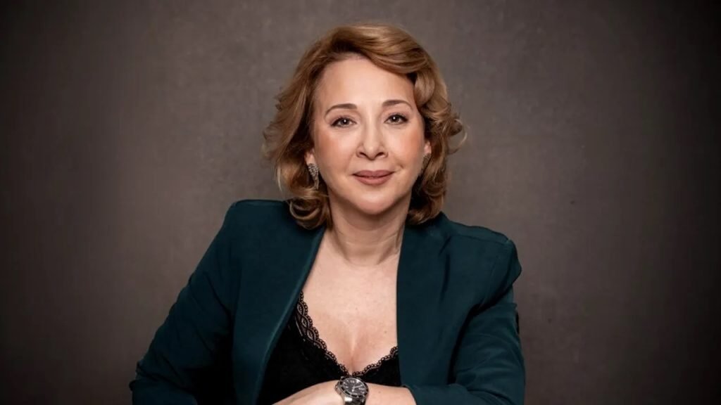 Anca Mireanu va conduce entitățile editoriale ale Titluri Quality Anca Mireanu va prelua, începând cu 16 martie 2026, coordonarea entităților editoriale din portofoliul Titluri Quality SRL, companie parte a Grupului ARCMEDIA, unul dintre principalii actori ai publishingului online din România