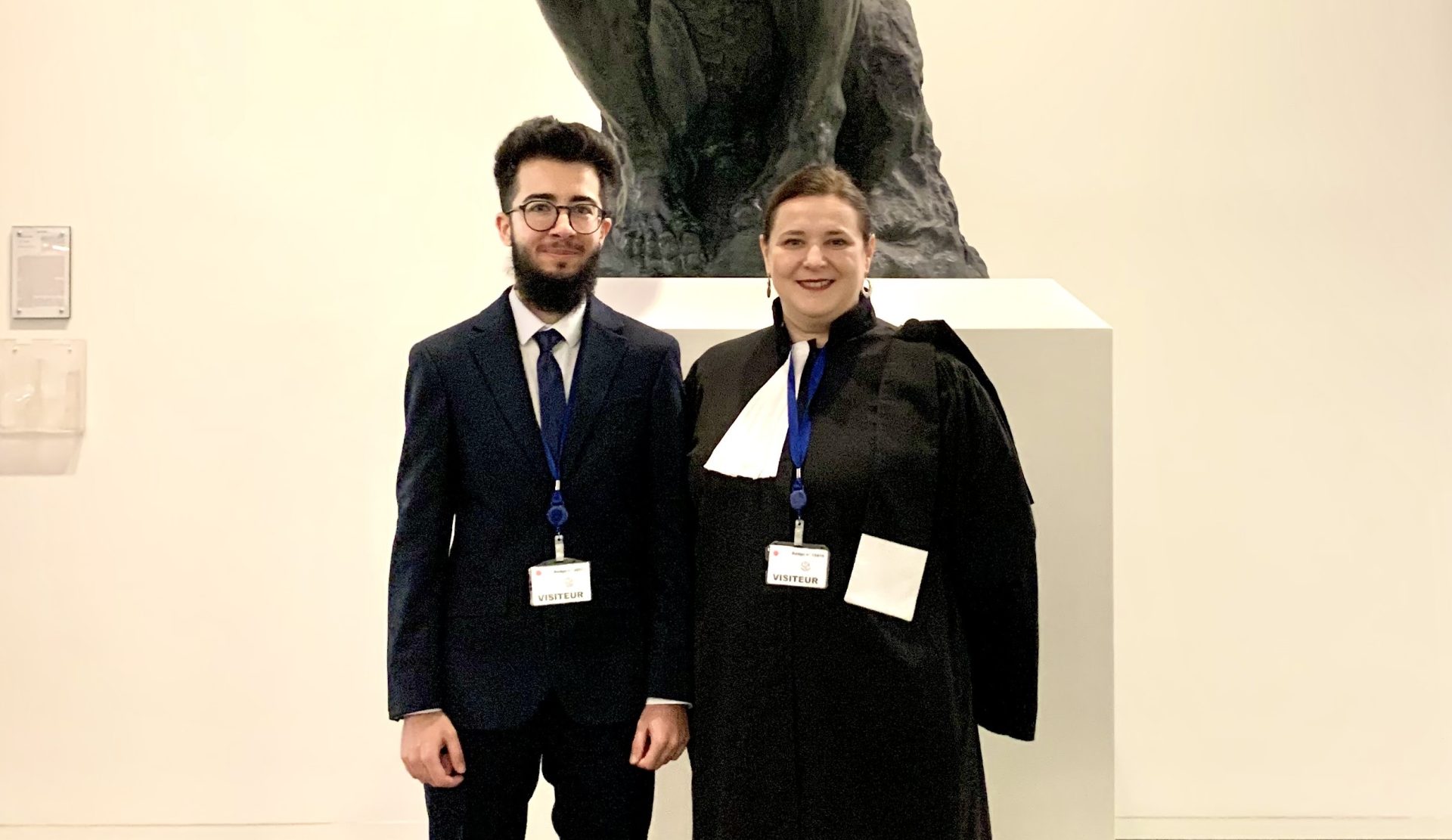 Decizie definitivă: Statul român obligat să emită un nou certificat de naștere pentru o persoană transgender Judecătoria Sectorului 6 București a obținut o victorie importantă pentru Arian Mirzarafie-Ahi, o persoană transgender cu dublă cetățenie