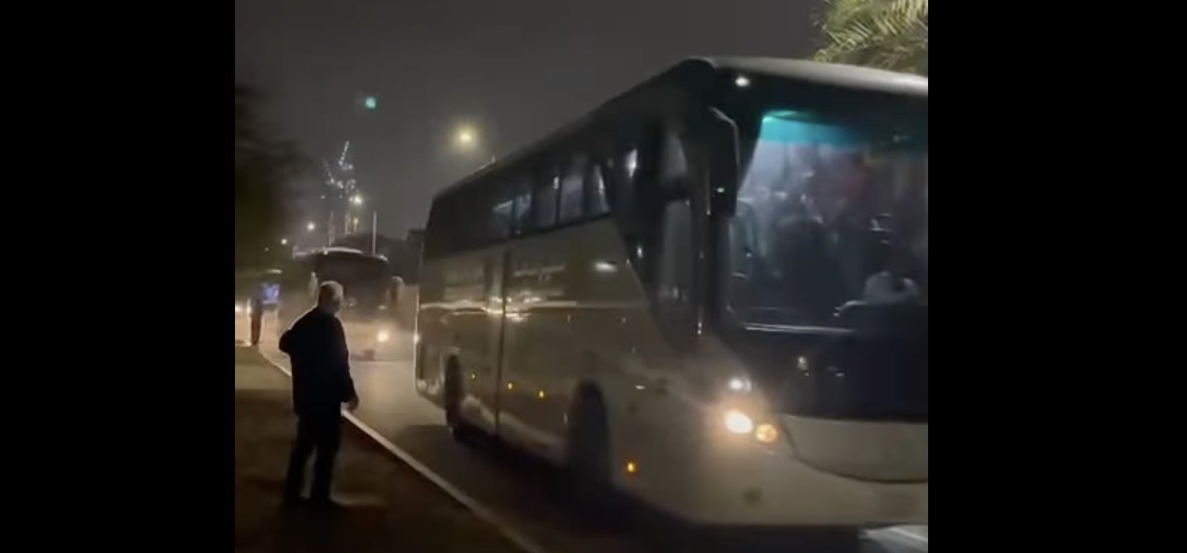 Români repatriați din Orientul Mijlociu prin mecanismul european de protecție civilă Mai multe sute de cetățeni români au fost repatriați din Orientul Mijlociu, ca urmare a activării mecanismului RescUE, parte a Mecanismului de Protecție Civilă al Uniunii Europene