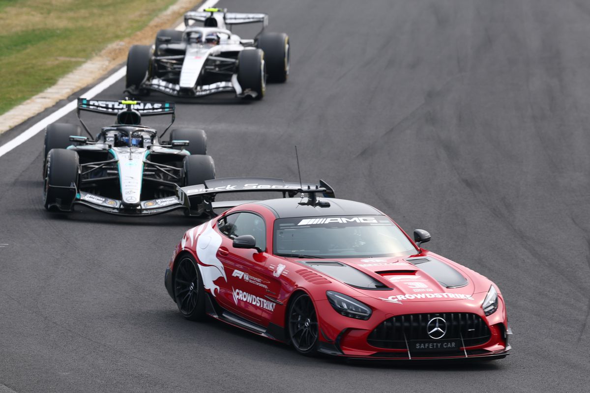 Pentru a doua oară consecutiv, Kimi Antonelli a câștigat Marele Premiu al Japoniei de Formula 1, consolidându-și poziția de lider în clasamentul general