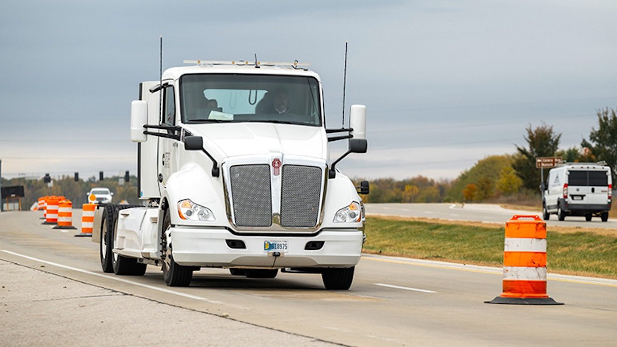 Tirurile electrice: Companiile de transport economisesc sute de mii de euro, spun experții