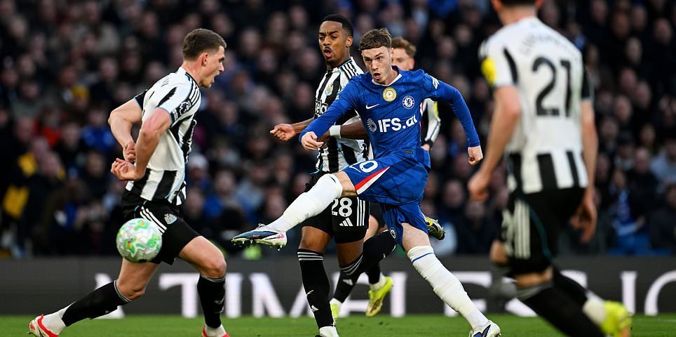 Chelsea – Newcastle: Meci spectaculos în Premier League, cu surprize Londra, 14 martie 2026 – Duelul din Premier League dintre Chelsea și Newcastle a confirmat așteptările, oferind un spectacol fotbalistic plin de răsturnări de situație și emoții