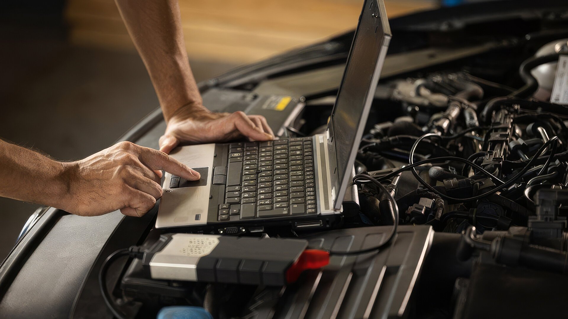 Probleme cu mașina? Trepidațiile pot ascunde defecțiuni la motor și componentele acestuia Trepidațiile resimțite în timpul funcționării autovehiculului pot indica o serie de probleme, de la defecțiuni ale motorului până la uzura unor componente esențiale