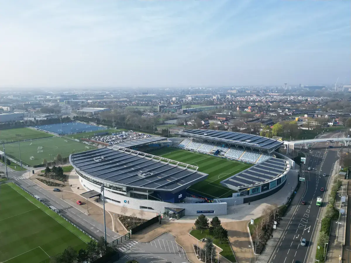 City se extinde: Deschide club de fotbal în SUA