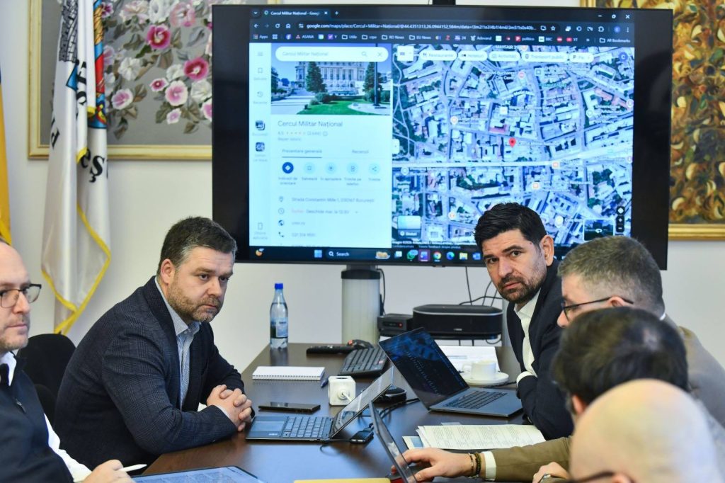 Colaborare între Primăria Capitalei și primăriile de sector pentru proiecte comune Primarul general al Capitalei, Ciprian Ciucu, a convocat o serie de întâlniri cu primarii de sector pentru a stabili proiecte comune ce vor beneficia de sprijinul Primăriei Municipiului București (PMB)