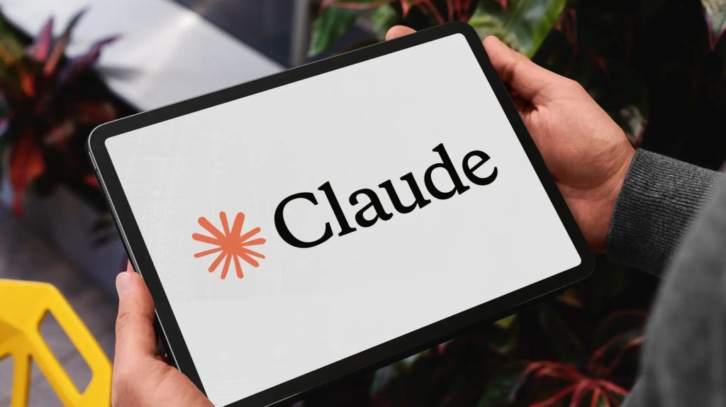Claude, asistentul AI de la Anthropic, poate controla calculatorul utilizatorului Noua funcționalitate permite modelului lingvistic să acceseze fișiere, să navigheze pe internet și să utilizeze aplicații pentru dezvoltare software