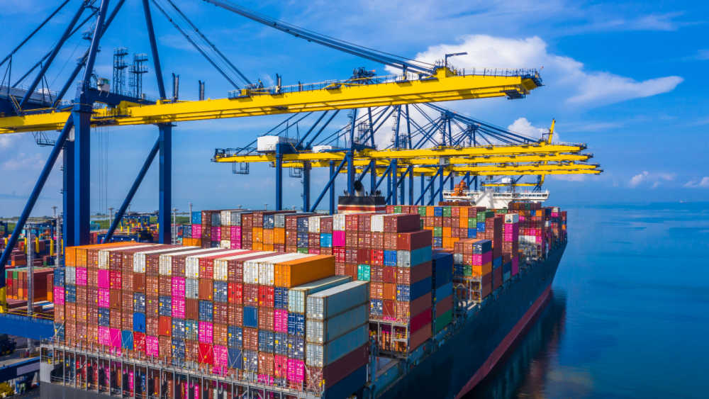 Creșterea comerțului mondial, încetinită de conflicte și tensiuni economice Organizația Mondială a Comerțului (OMC) avertizează că ritmul de creștere al comerțului global cu mărfuri va încetini semnificativ în acest an
