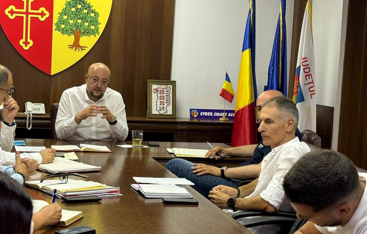 Rădulescu solicită PSD votarea rapidă a bugetului pentru 2026, invocând blocaje la nivel local Președintele Consiliului Județean Vâlcea și liderul PSD local, Constantin Rădulescu, a transmis un apel către partid pentru a accelera votarea bugetului de stat aferent anului 2026