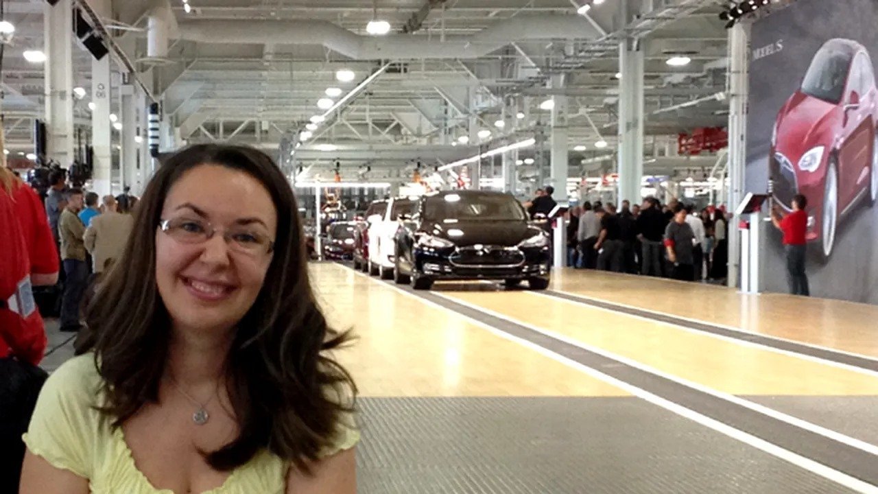 Tesla, acuzată de discriminare la angajare: Compania ar fi preferat angajați cu vize H-1B Un proces deschis în Statele Unite aruncă umbre asupra politicilor de angajare ale Tesla, compania auto condusă de Elon Musk