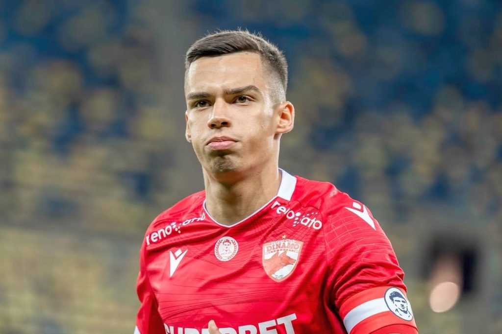 Cîrjan ratează penalty înfrângerea lui Dinamo cu CFR Cluj Cătălin Cîrjan, căpitanul lui Dinamo, a ratat o lovitură de pedeapsă în meciul cu CFR Cluj, contribuind la înfrângerea cu 0-2 suferită de „câini” în ultima etapă a sezonului regular din Superliga