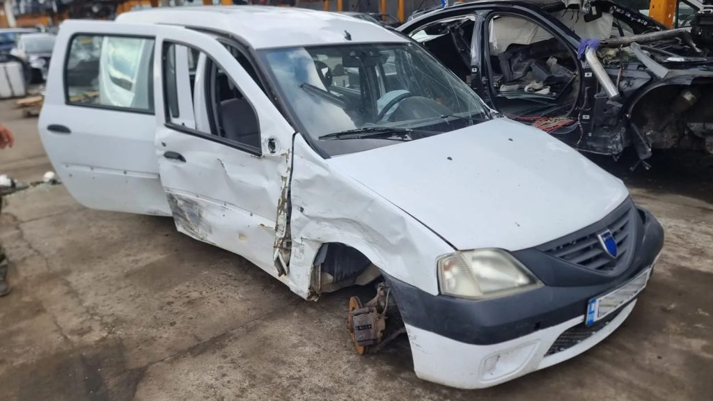 Alegerea plăcuțelor de frână: De ce „ieftin” poate costa de fapt mai mult Schimbarea plăcuțelor de frână este o operațiune de mentenanță auto relativ obișnuită, dar decizia de a alege varianta cea mai ieftină poate avea consecințe nedorite pe termen lung