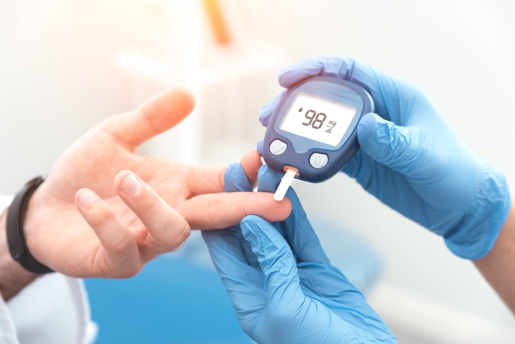 Metforminul, medicamentul anti-diabetic, are un nou secret: creierul Un nou studiu aduce o perspectivă proaspătă asupra modului în care metforminul, un medicament utilizat pe scară largă pentru tratarea diabetului de tip 2, își exercită efectele