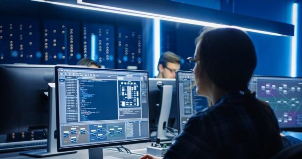 DNSC: Site-ul Departamentului de Securitate Cibernetică, funcțional în ciuda atacurilor București – Site-ul web al Departamentului Național de Securitate Cibernetică (DNSC), www.dnsc.ro, funcționează normal, fiind protejat de soluțiile anti-DDoS implementate, a anunțat Dan Cîmpean, șeful instituției