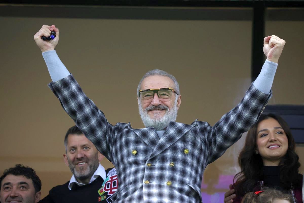 Rădoi sună! Andrei Ivan, pe lista selecționerului?