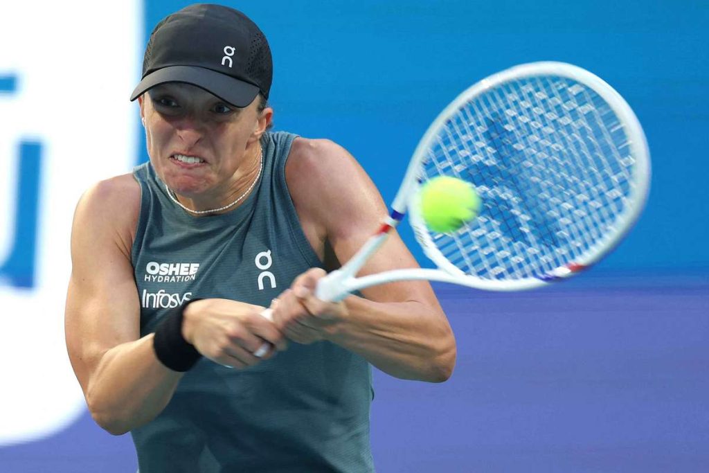Șoc la Miami: Iga Swiatek, eliminată prematur de Magda Linette Iga Swiatek, numărul trei mondial și campioana en-titre la Wimbledon, a suferit o înfrângere neașteptată în turul secund al Miami Open
