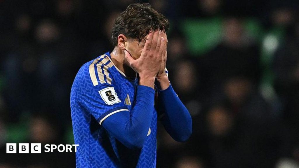 Decăderea fotbalului italian: De la glorie mondială la umbra trecutului Acum 20 de ani, Italia juca finala Campionatului Mondial cu o echipă pe care mulți o considerau cea mai mare din istoria fotbalului italian