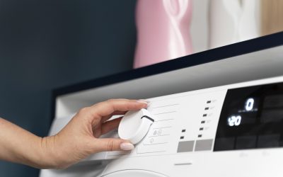 Economisește timp și bani la spălatul rufelor: trucuri simple pentru o uscare mai rapidă Un truc simplu, pe care mulți îl ignoră, poate reduce semnificativ timpul de uscare al hainelor și, totodată, costurile la energie electrică