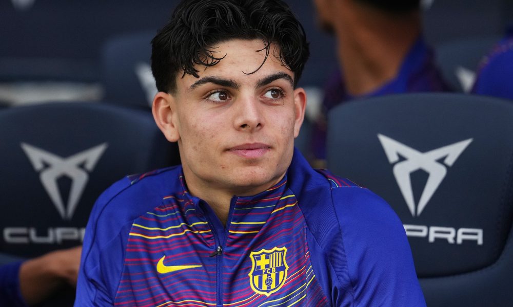 Xavi Espart, puștiul minune al Barcelonei, debutează cu succes în Champions League O noapte memorabilă pentru tânărul fundaș lateral Xavi Espart