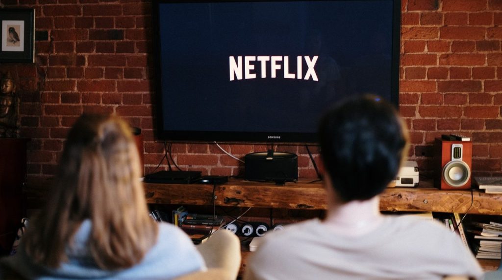 Netflix pornește un serial despre Alexandru cel Mare, sub bagheta creatorului „Heated Rivalry” Jacob Tierney, cunoscut pentru serialul de succes „Heated Rivalry”, produs de HBO, va dezvolta și regiza o nouă producție pentru platforma de streaming Netflix