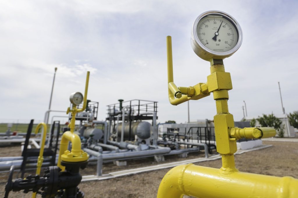 Reglementarea prețurilor la gaze, pe agenda Guvernului săptămâna viitoare Ministrul Energiei, Bogdan Ivan, a anunțat luni că actul normativ care va stabili prețul gazelor naturale după data de 1 aprilie va fi adoptat de Guvern cel târziu săptămâna viitoare