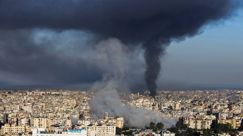 Războiul din Orientul Mijlociu amenință economia globală: inflația ar putea crește Bursa de la New York a înregistrat scăderi, iar prețurile la petrol și gaze naturale au crescut semnificativ, marți, pe fondul îngrijorărilor privind impactul economic al conflictului din Orientul Mijlociu