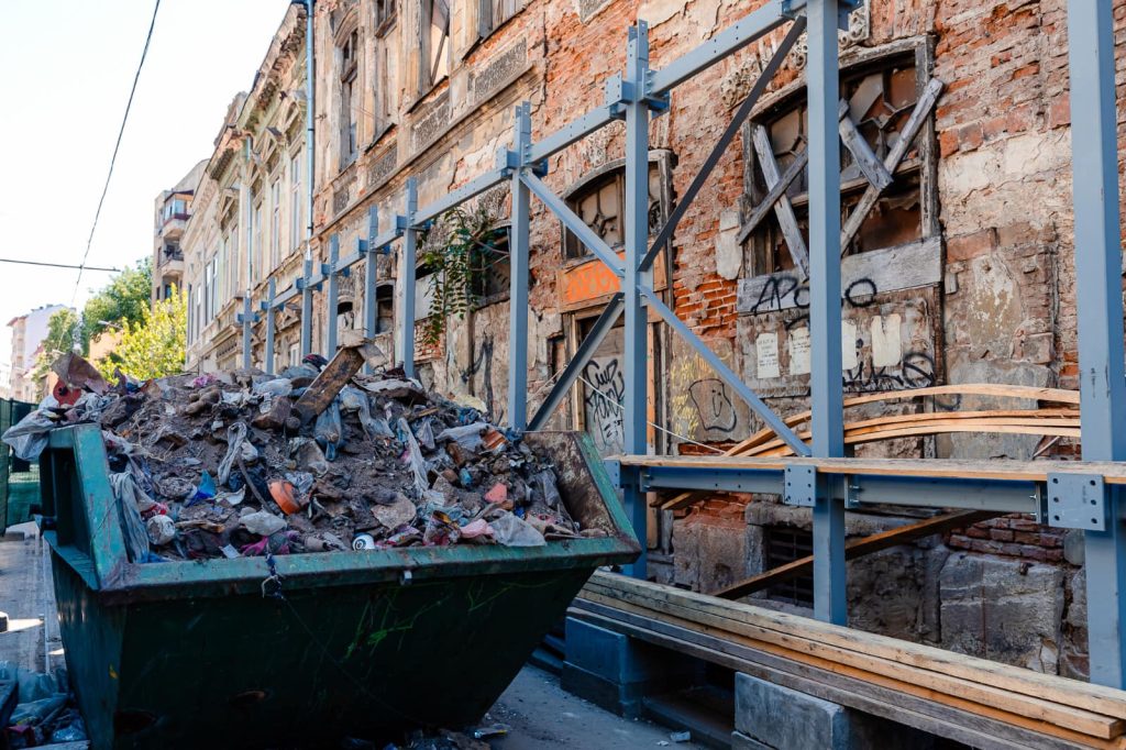 Primăria capitalei: Hanul solacolu, consolidat și sigur