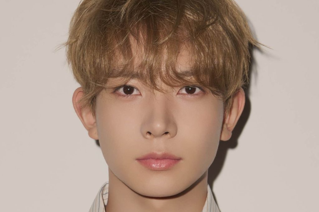 Heeseung părăsește formația ENHYPEN pentru o carieră solo În urma unor discuții ample cu agenția și colegii, Heeseung, membru al trupei de K-pop ENHYPEN, a decis să plece din grup pentru a-și începe cariera solo